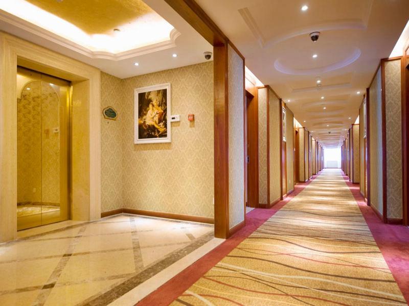 Vienna International Hotel Ningbo Wanda Exterior photo